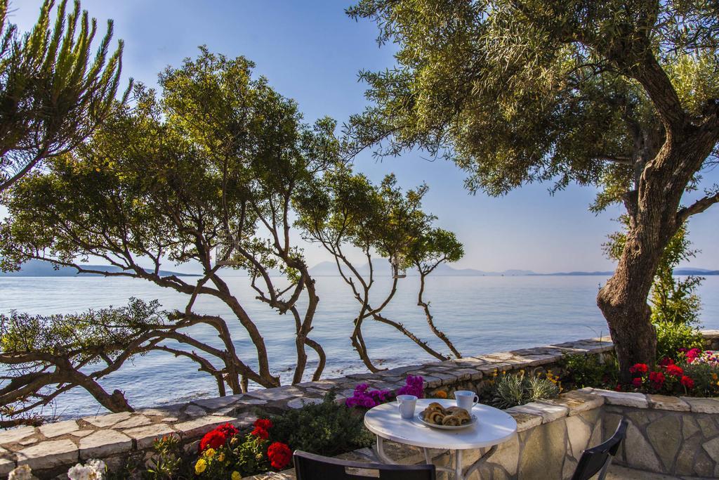 Agni Suites Nikiana Exterior foto